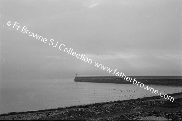 BRAY PIER WITH LIGHT HOUSE